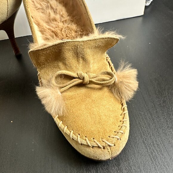 StUnNiNg Fur Lined DELMAN Suede Loafer Style Heels Tan Brown Size 7.5 - Picture 4 of 15